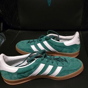 Addidas Gazelle Indoor Shoes - Like New